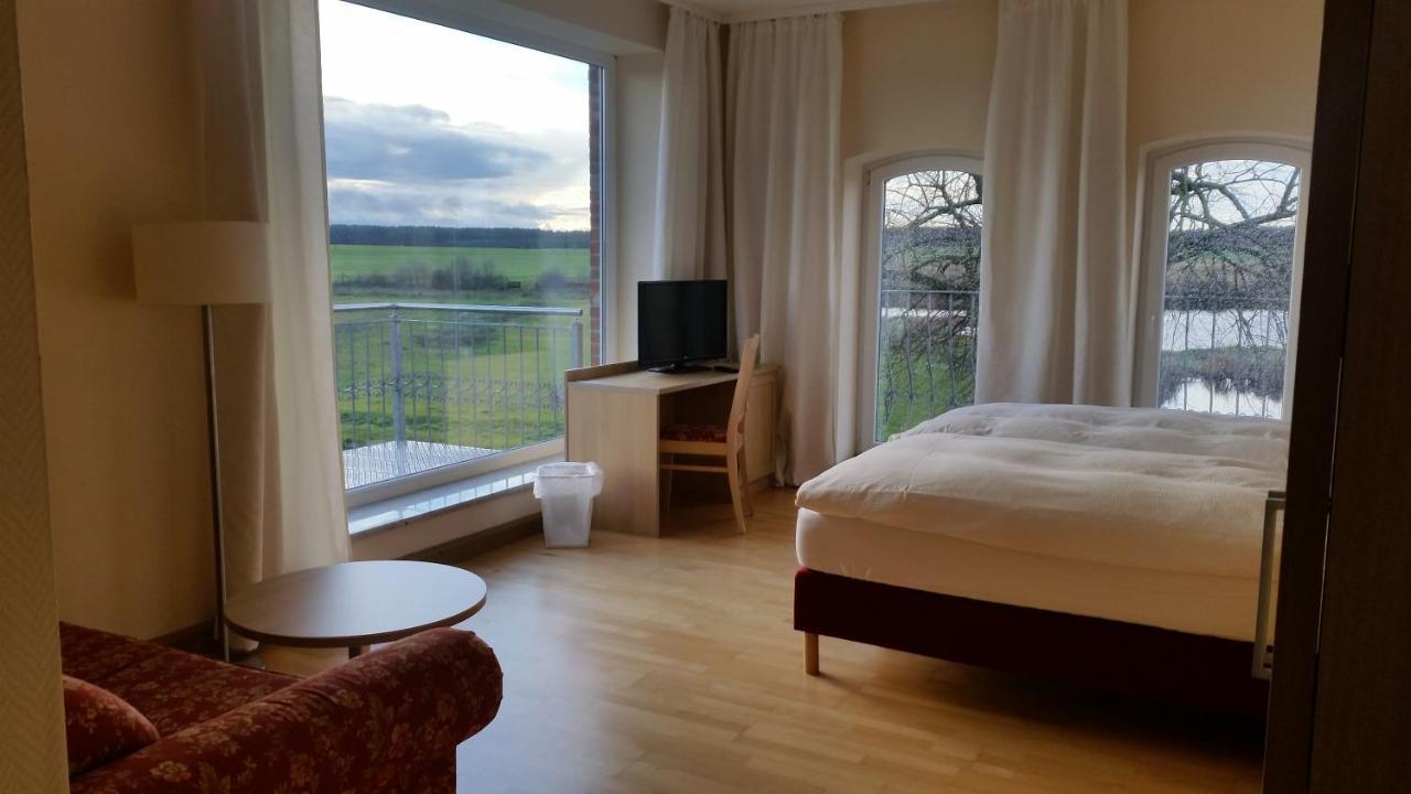 Landhotel Kreien מראה חיצוני תמונה